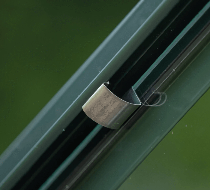 Halls G Spring Clips